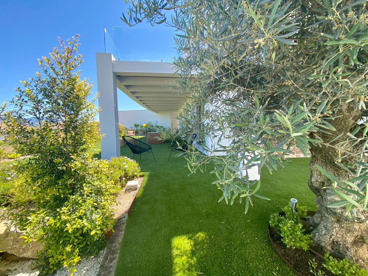 Ecological villa with exclusive olive grove in La Cala Golf