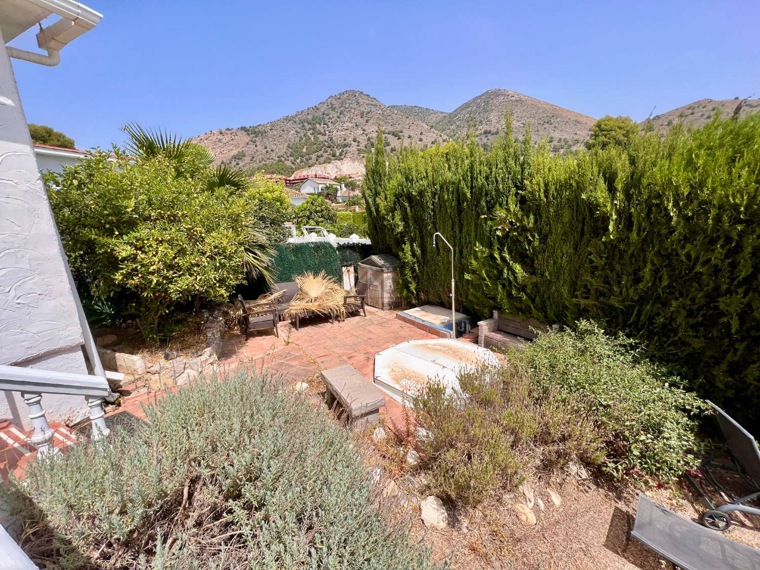 Casa independiente con jardin privado