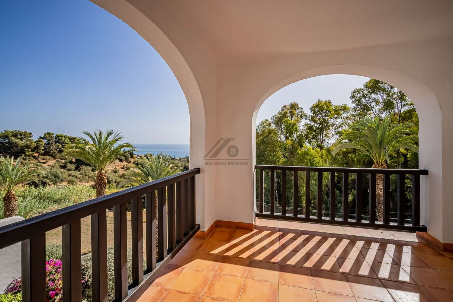 Fantástica casa adosada con piscina privada en Benalmadena