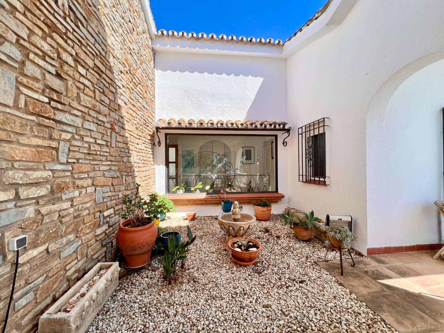 Magnifica villa con piscina y jardin en Benalmadena