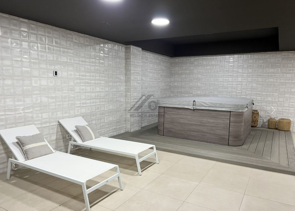 Fantastisch penthouse met parkeerplaats, sauna en fitnessruimte in Fuengirola