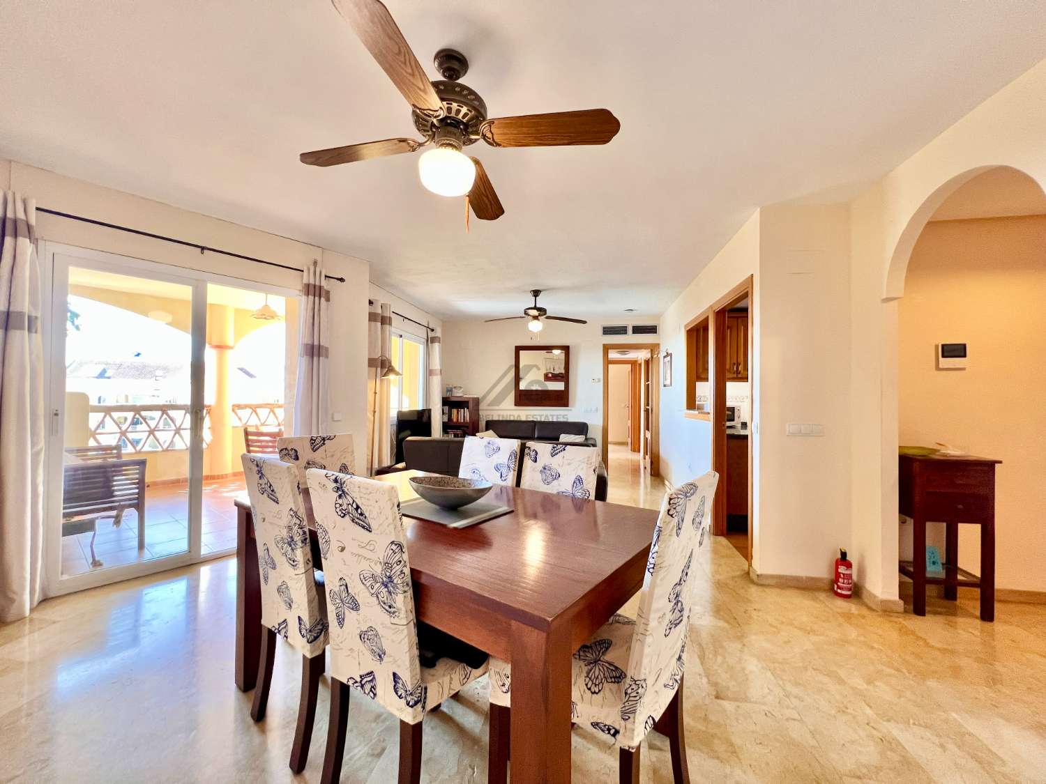 Fabuloso apartamento en el Parque de la Paloma con piscina, garaje y trastero