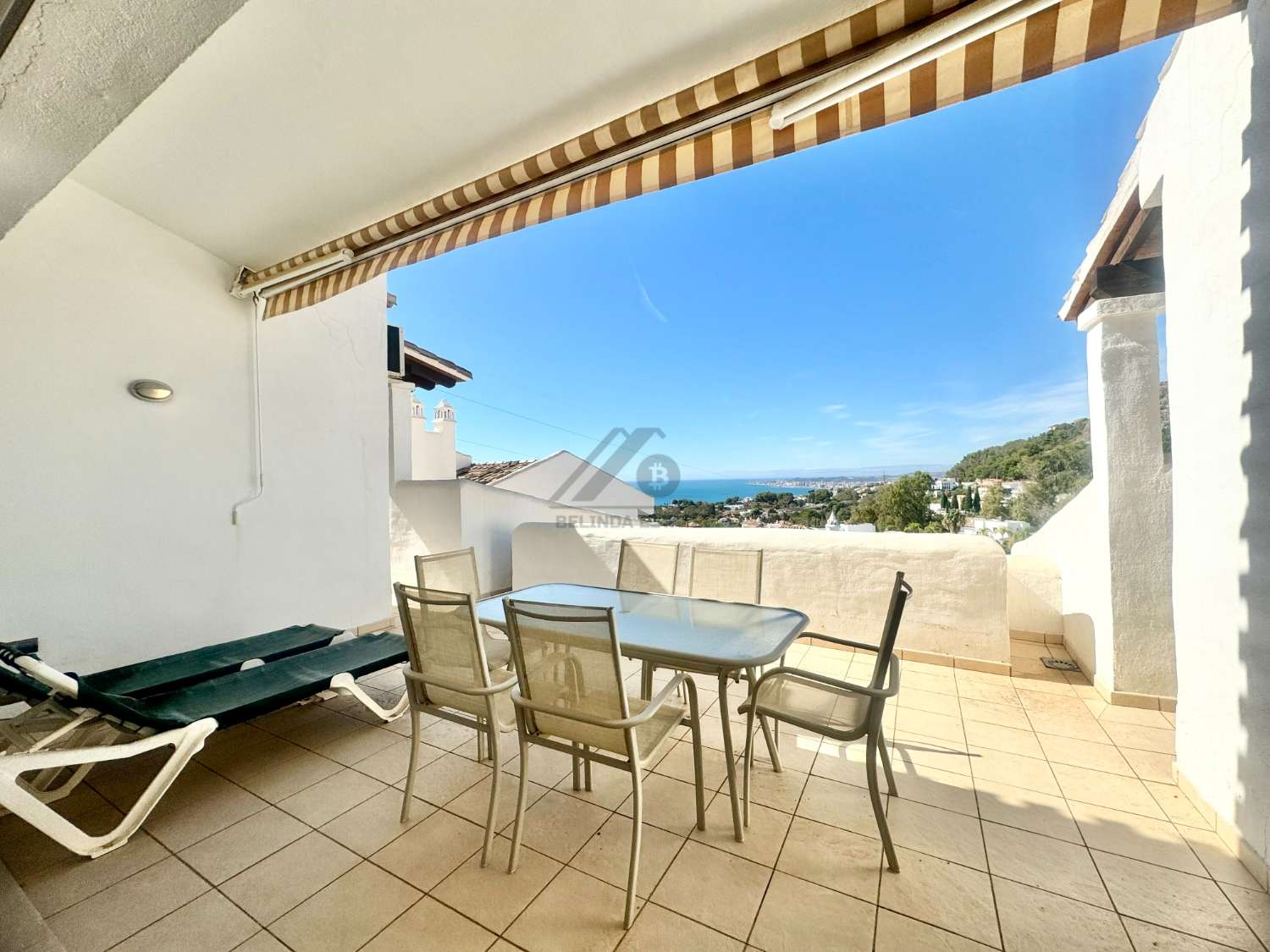 Penthouse s bazénem a výhledem na moře v Benalmadena Pueblo