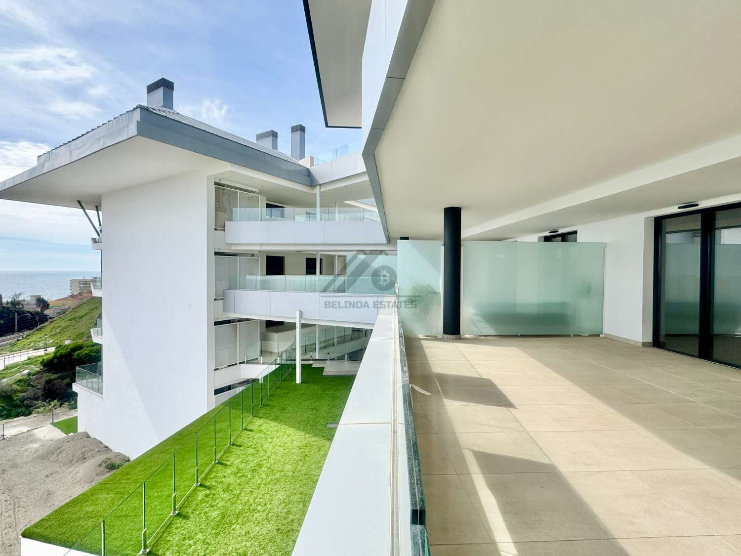 Apartamento a estrenar frontal al mar
