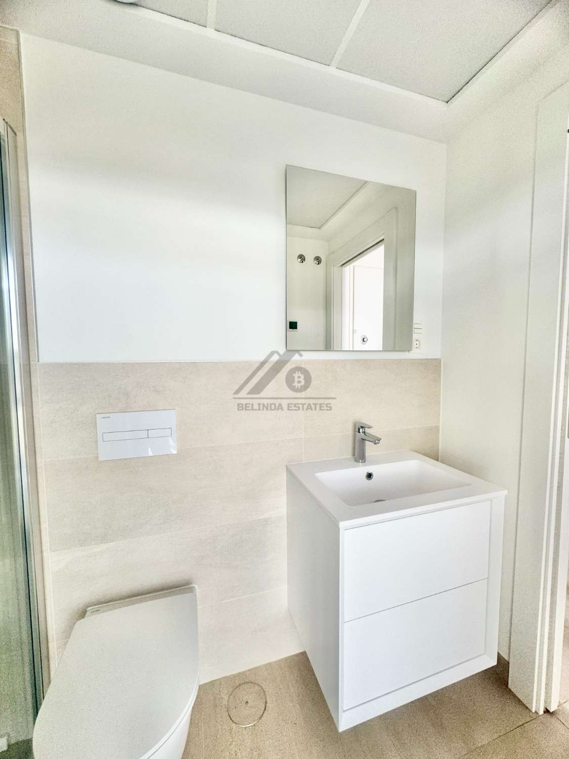 Apartamento a estrenar frontal al mar