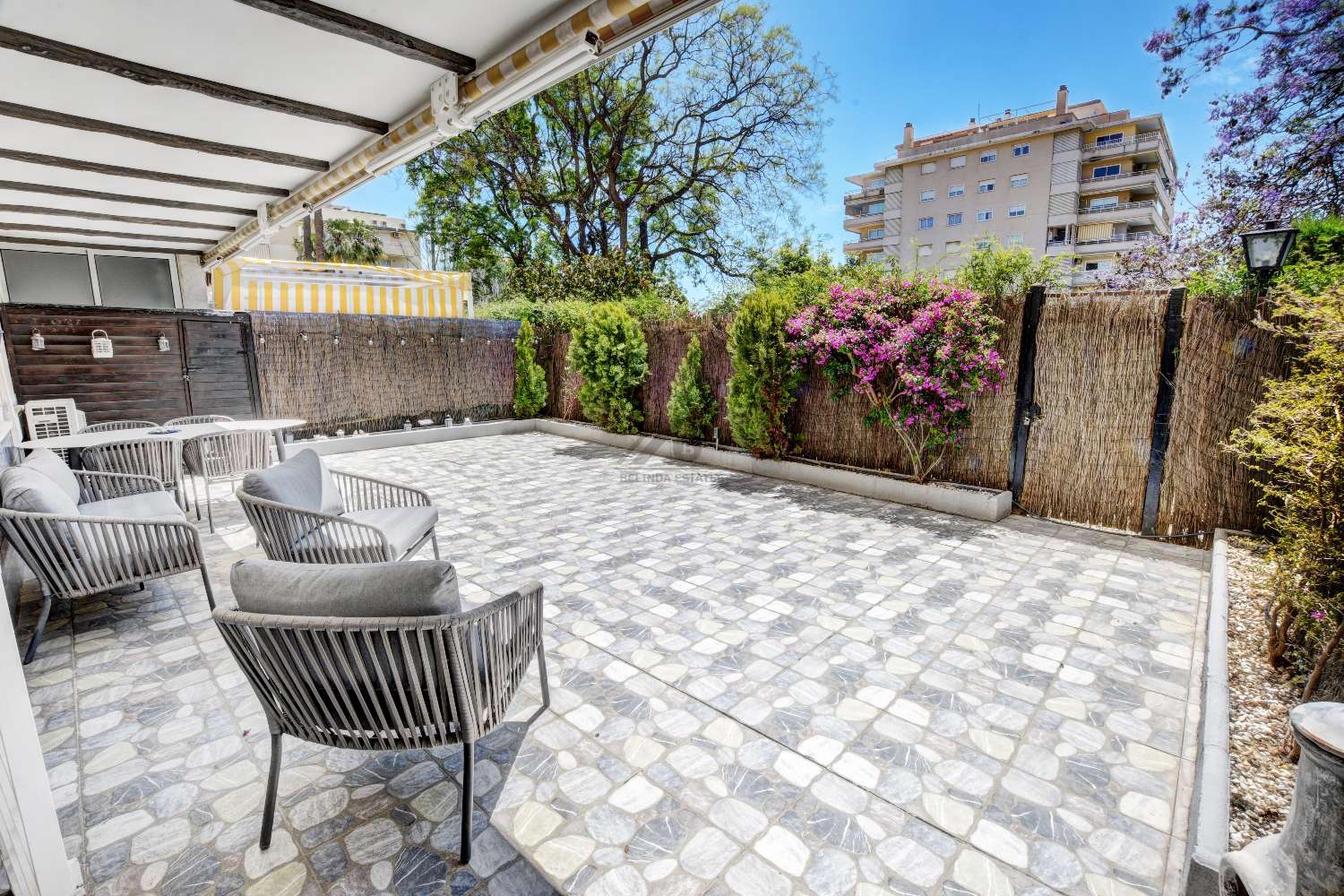 Precioso bajo reformado con gran terraza en Arroyo de la miel