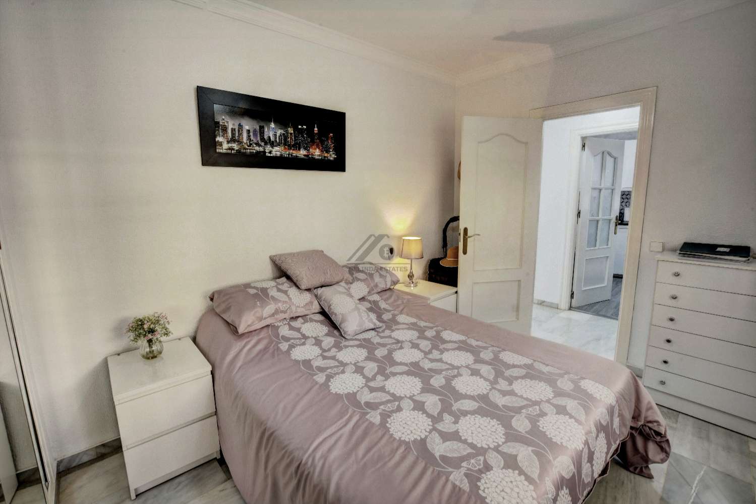 Světlý penthouse s výhledem na moře v Benalmádena Pueblo