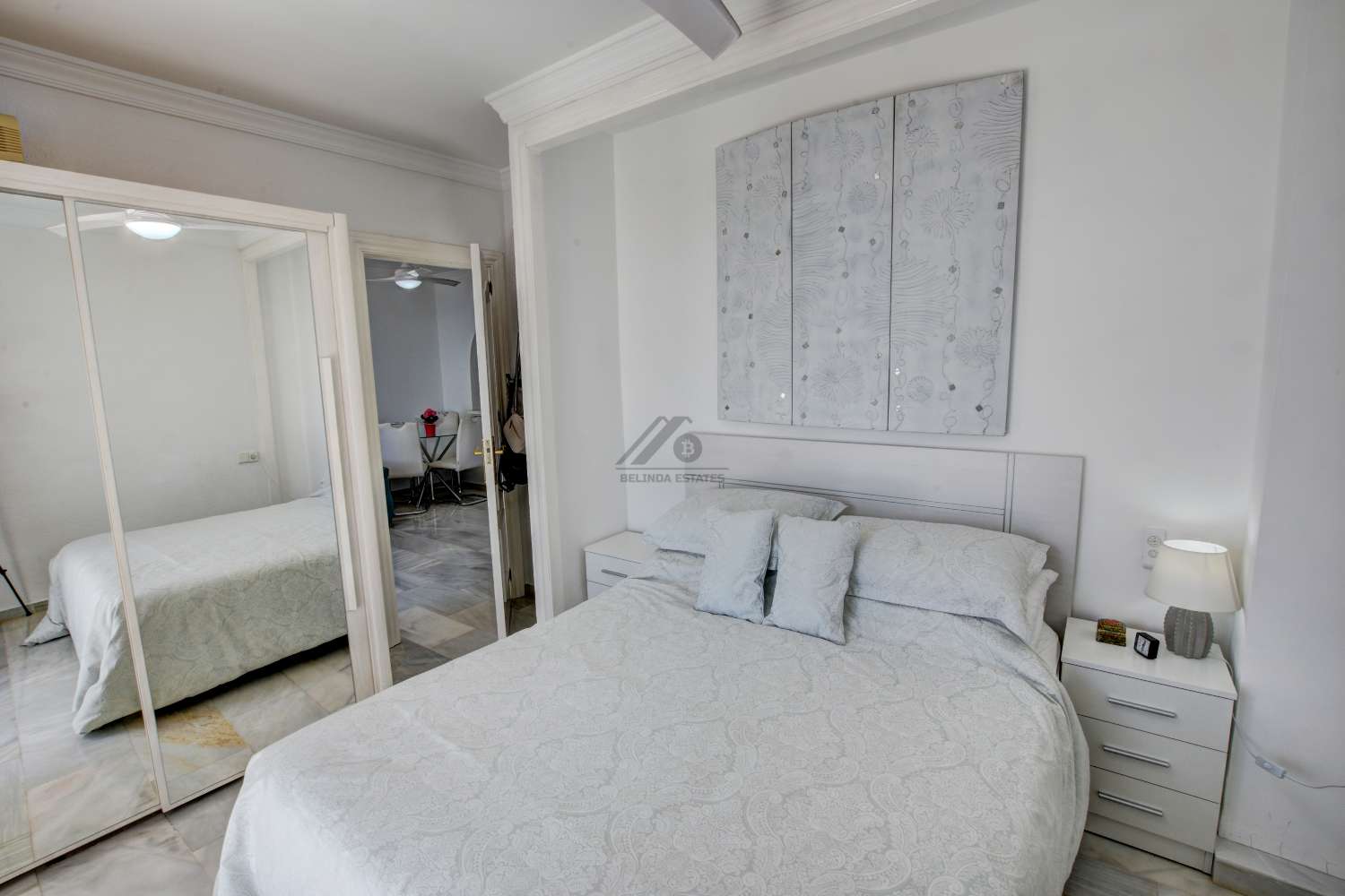 Světlý penthouse s výhledem na moře v Benalmádena Pueblo