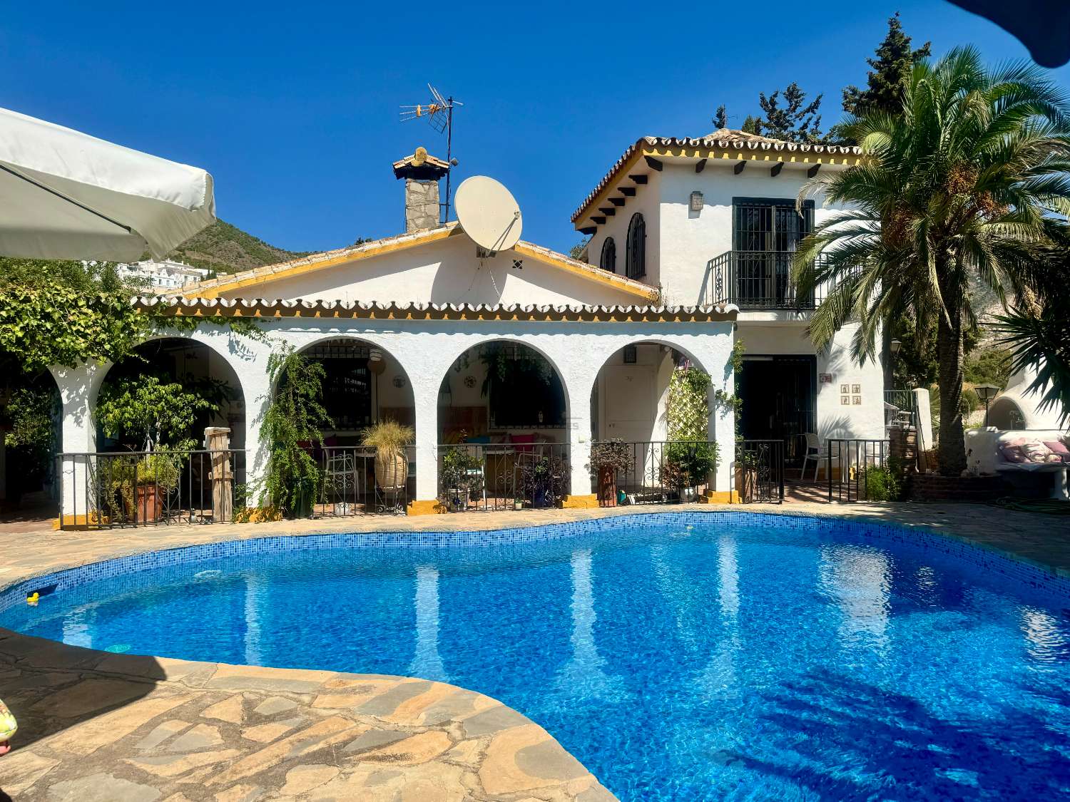 Magnifica villa con appartamento per gli ospiti a Benalmádena Pueblo