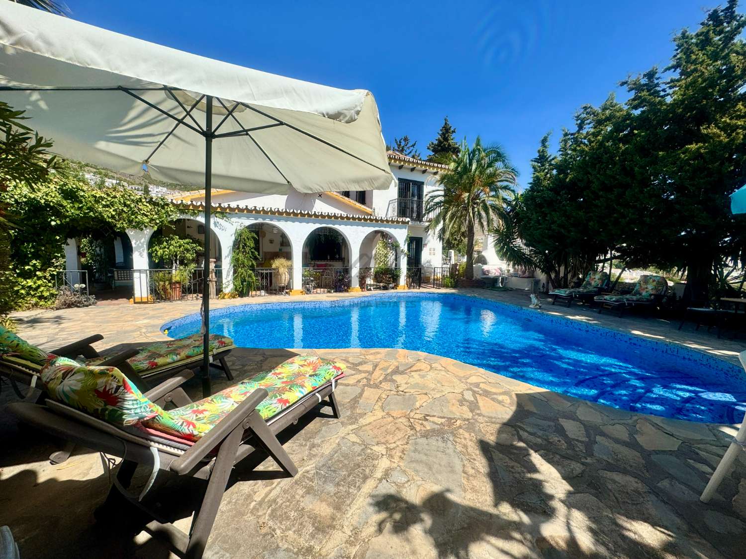 Magnifica villa con appartamento per gli ospiti a Benalmádena Pueblo