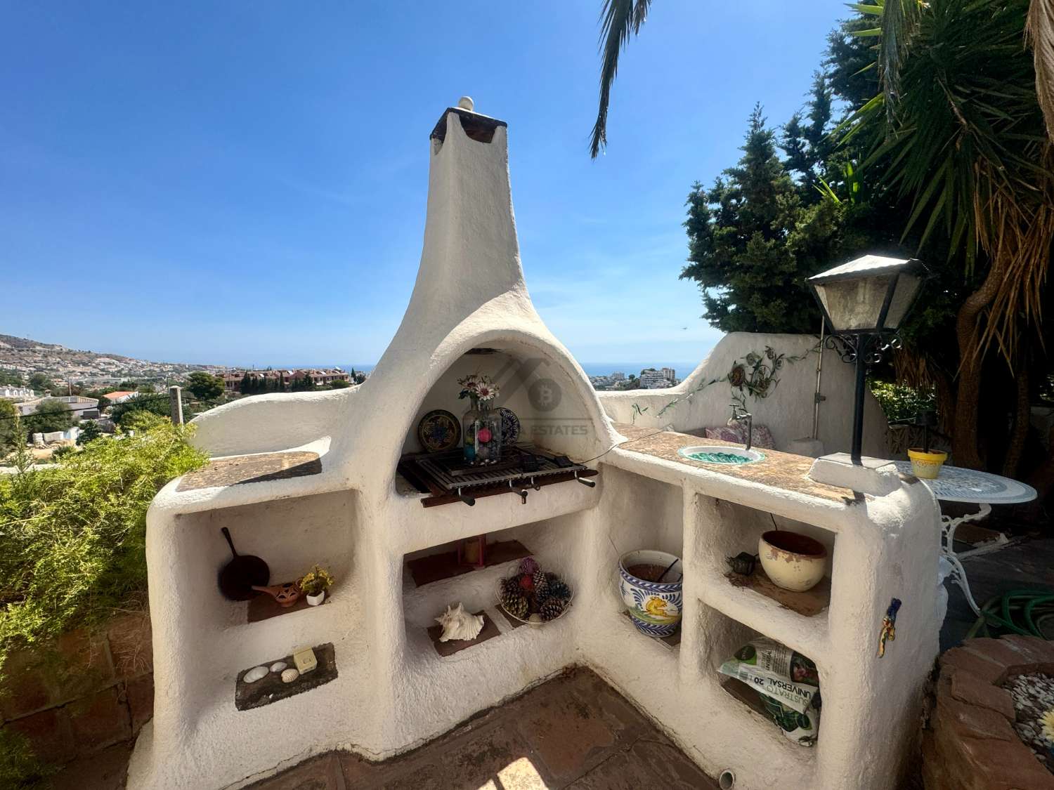 Magnifica villa con appartamento per gli ospiti a Benalmádena Pueblo