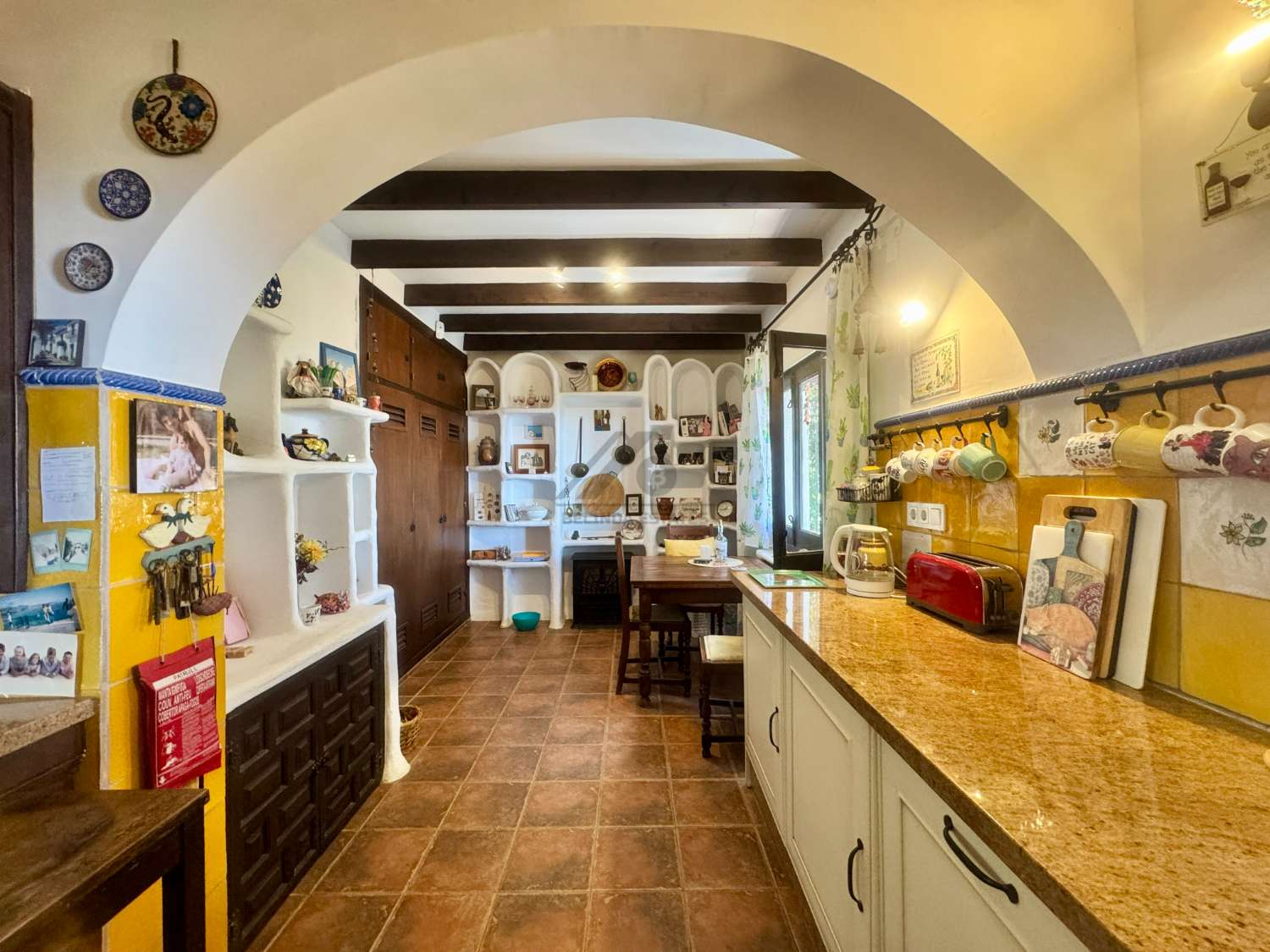 Magnifica villa con appartamento per gli ospiti a Benalmádena Pueblo